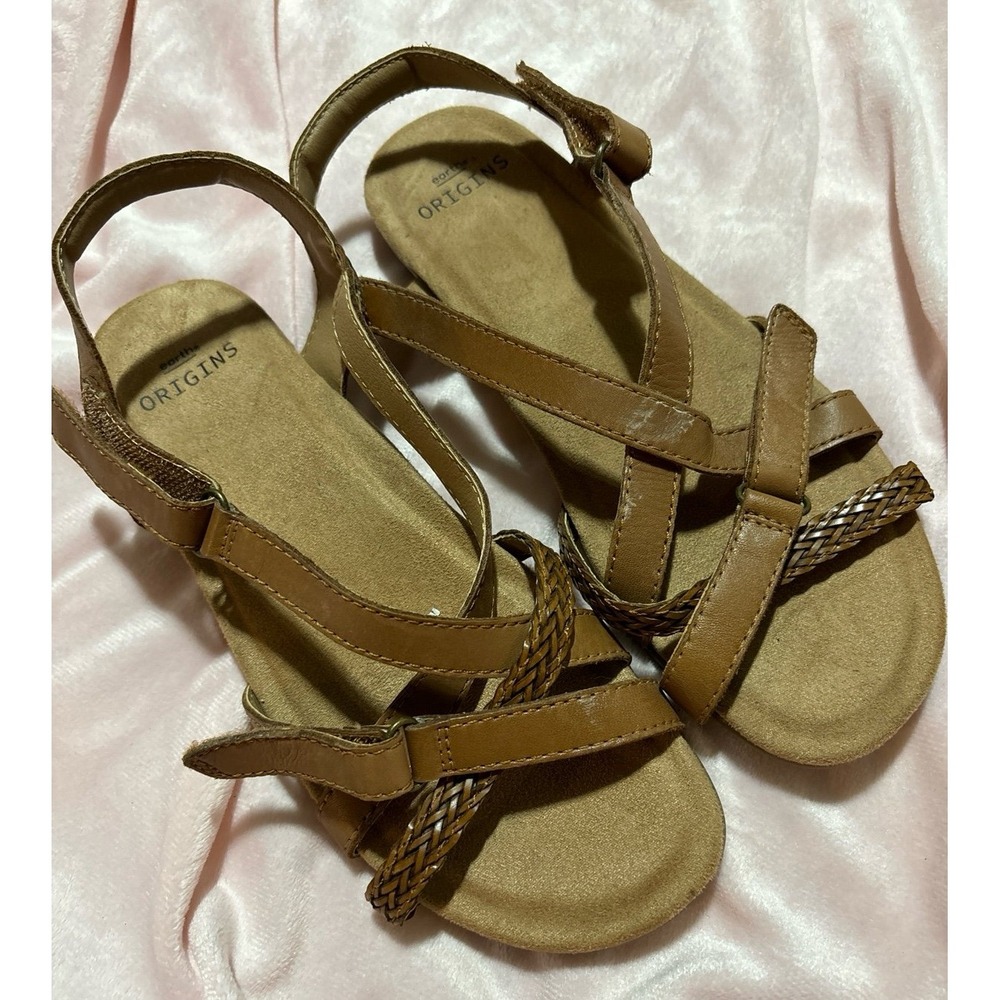 NEW Earth Origins Women's Barb‎ Light Brown Multistrap Sandals, Size 6.5